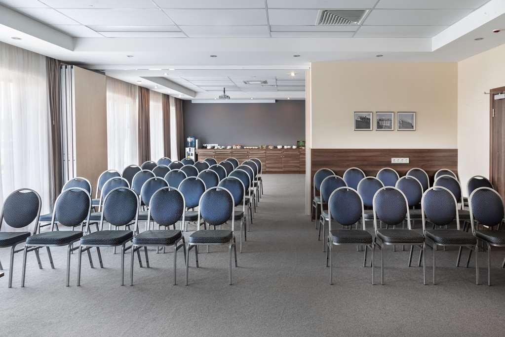 Hampton By Hilton Minsk City Centre Kemudahan gambar