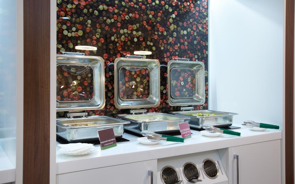Hampton By Hilton Minsk City Centre Luaran gambar