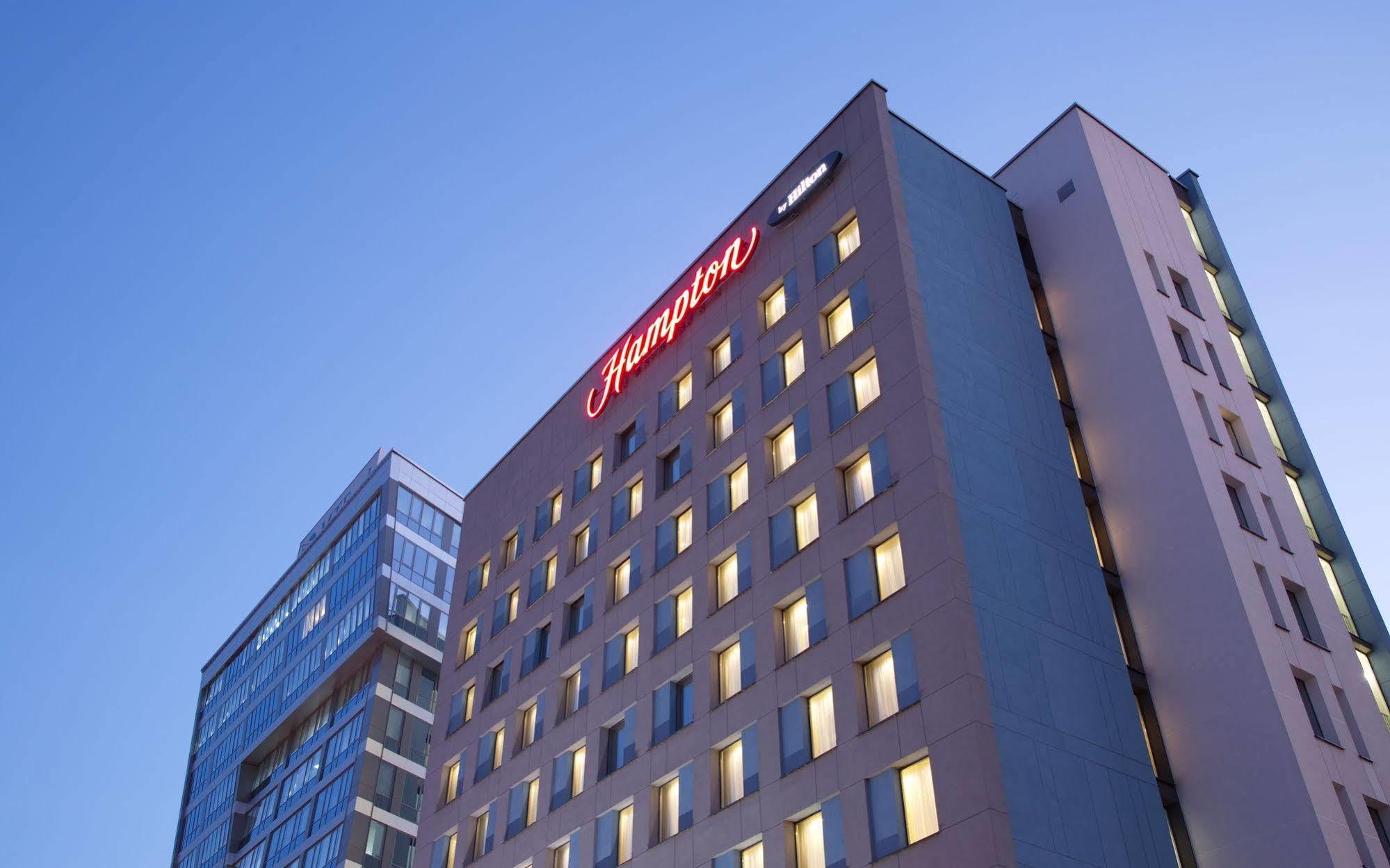 Hampton By Hilton Minsk City Centre Luaran gambar
